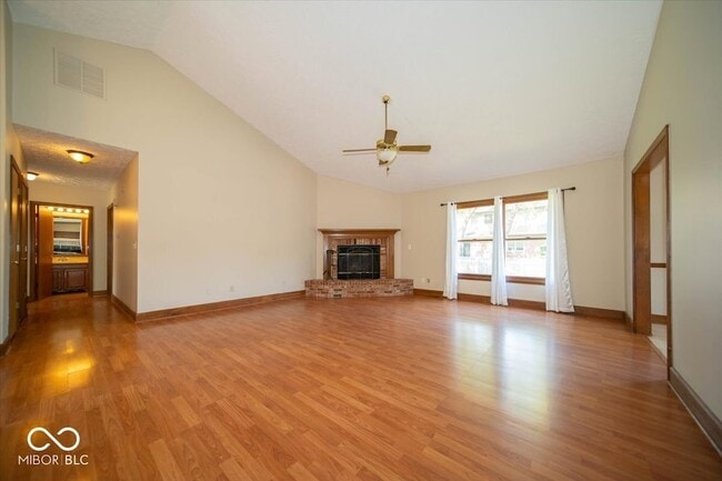 13784 Laredo Dr