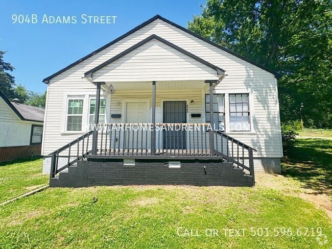 Building Photo - 904 Adams St Rental