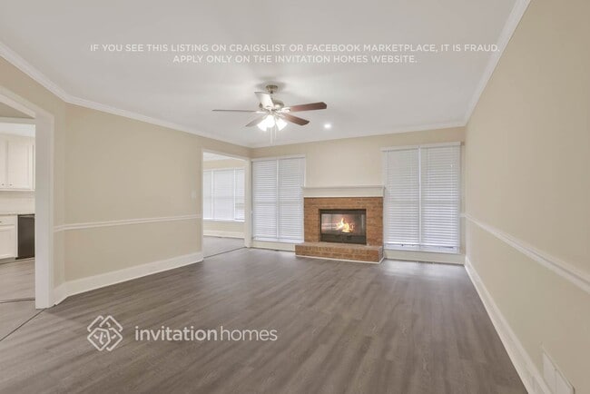 Photo - 1493 Fallsbrook Ct NW