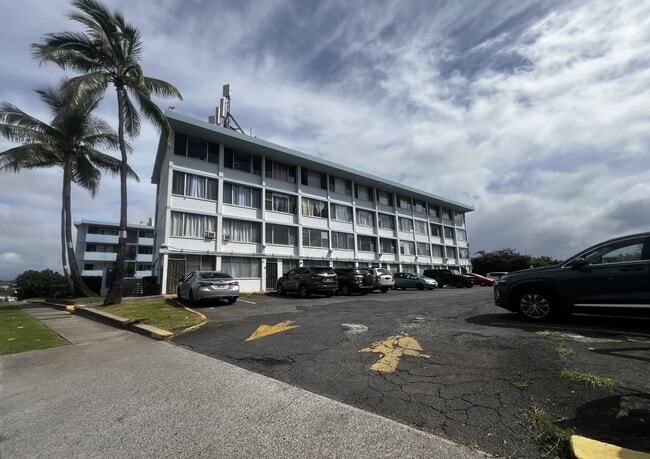 Building Photo - 94-309-249 Waikele Rd