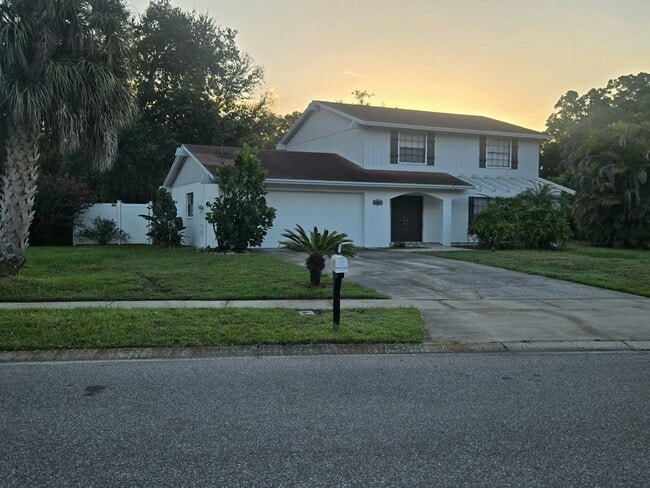 Building Photo - 4901 Dewey Rose Ct