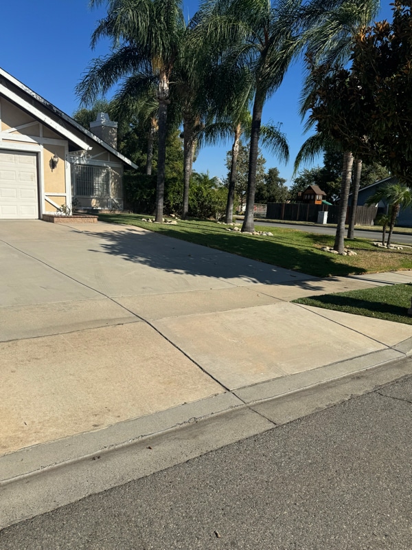 Photo - 7513 Center Ave