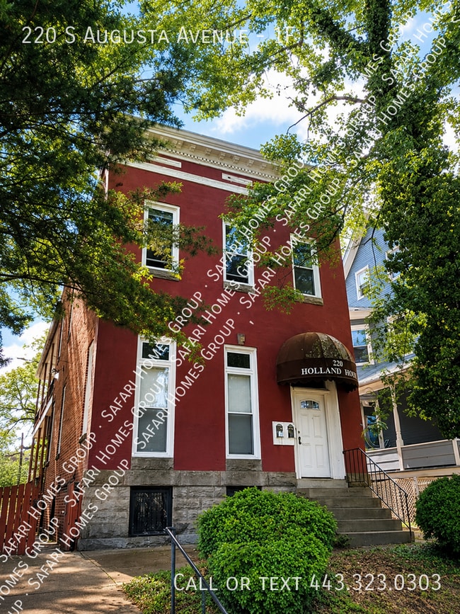 Building Photo - 220 S Augusta Ave Unit 1F