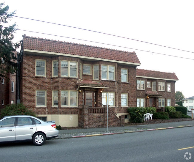 Photo - Shoremont Apartments
