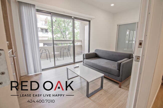 Building Photo - 7810 Topanga Canyon Blvd Unit 102C Rental