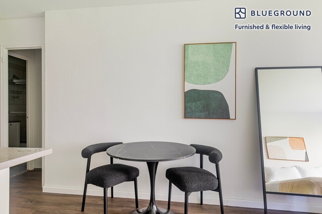 Photo - 330 E 46th St Unit FL6-ID1954