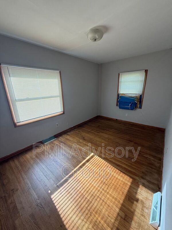 Photo - 2347 SE Pennsylvania Ave