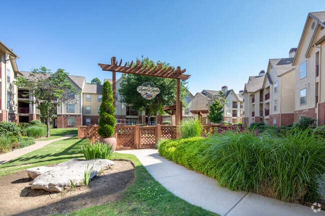 Garden - Crown Chase