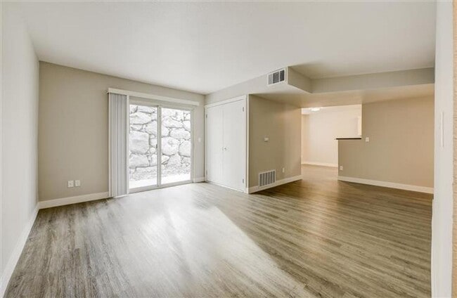 Photo - Northwind Apartments