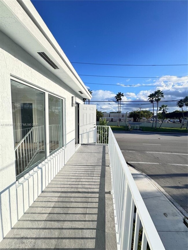 Photo - 18395 SW 103rd Ct