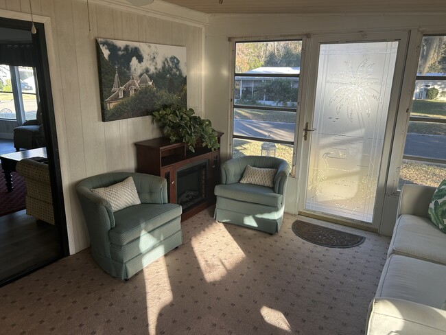 Photo - 500 Robin Ln