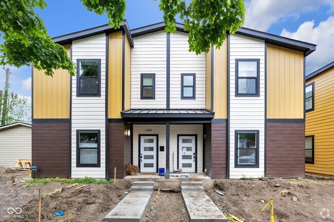 Building Photo - 1234 E 10th St Rental