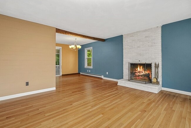 72 Westfield Dr