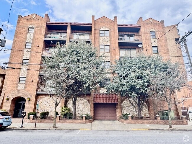 Building Photo - 9249 John F. Kennedy Blvd Unit 102 Rental
