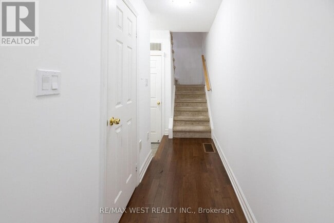 Photo - 17 Thornharrold St