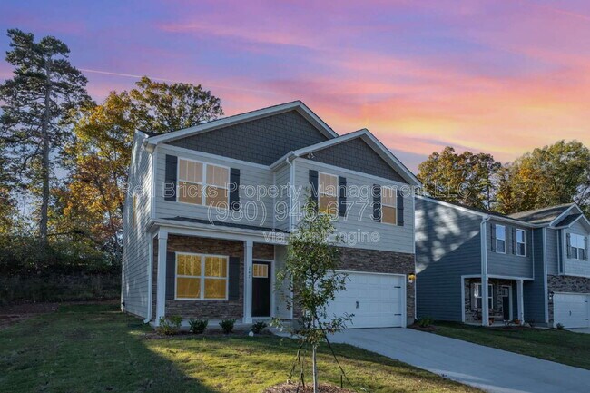 Photo - 142 Rustling Waters Dr