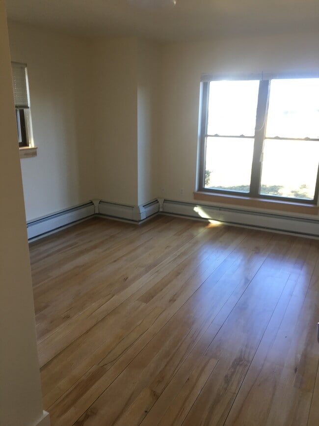 Photo - 30 S Village Green Unit 305