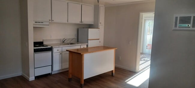 Hillcrest Regency 55+ Community