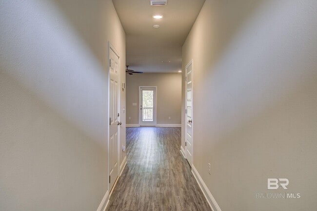 Photo - 6775 Spaniel Dr