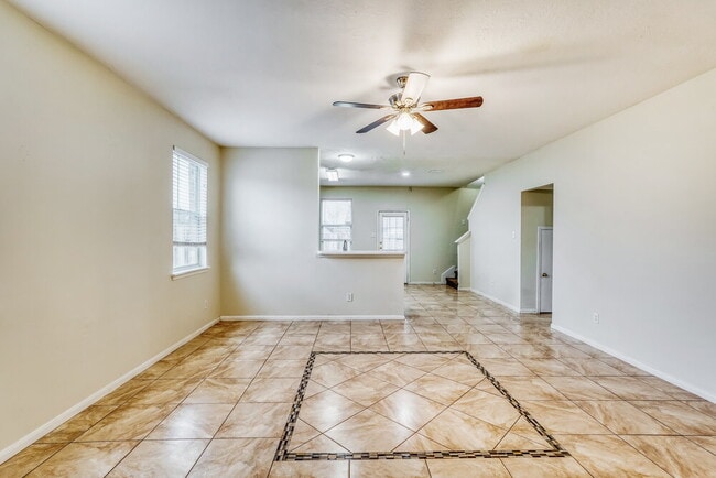 Photo - 4838 Montclair Hill Ln