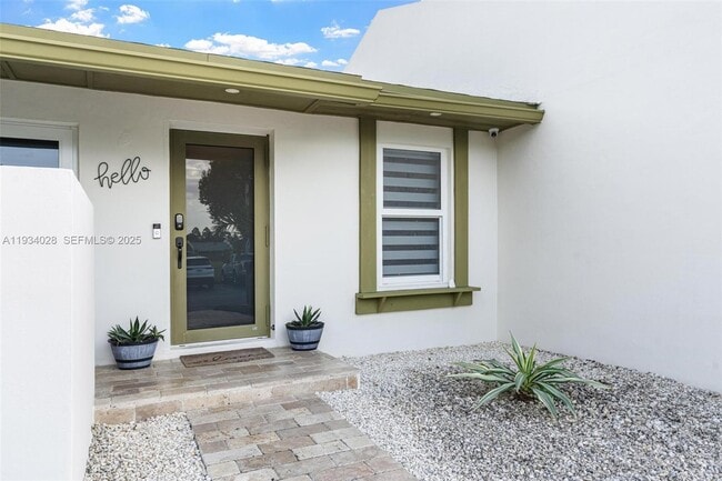 Photo - 10955 SW 122nd Pl