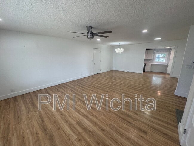 Photo - 1014 S Rosalie Ave