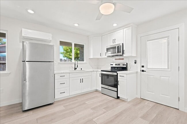 Photo - 3944-3944 Renick Way Unit 3944 Renick Way