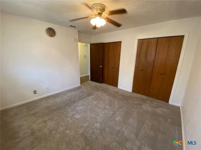 Photo - 911 Yorktown Dr