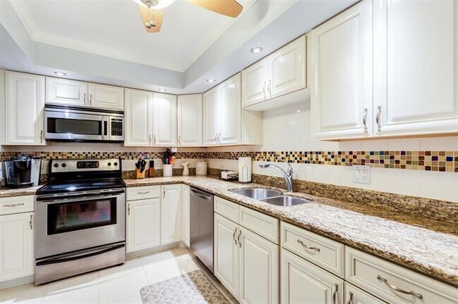 Photo - 405 N Ocean Blvd Unit 915
