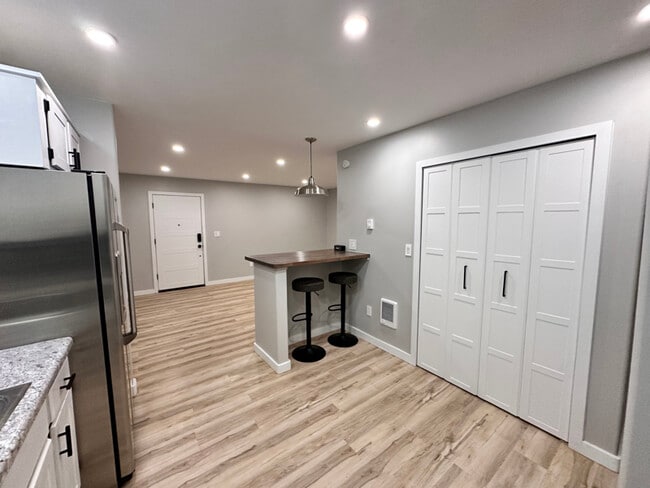 Photo - 328 E Livingston St Unit 328