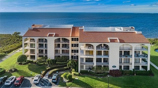 Condo Building - 443 Mariner Dr Unit 443