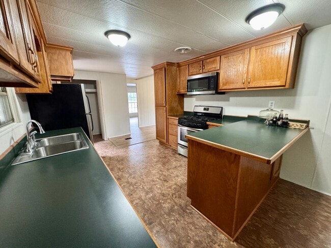Photo - 6771 Bannister Rd