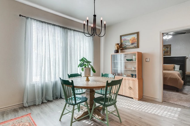 Photo - 7813 88th St