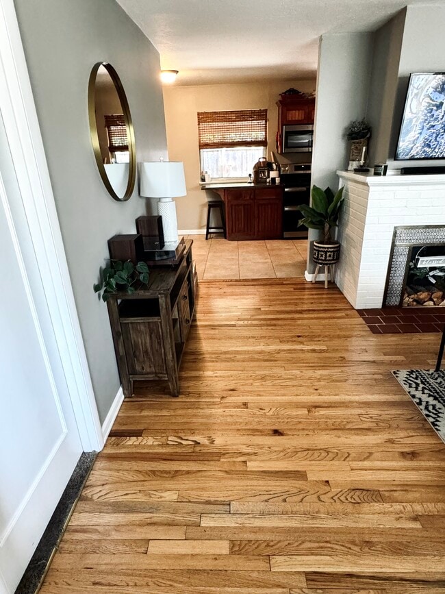 Photo - 217 Eastwood Dr