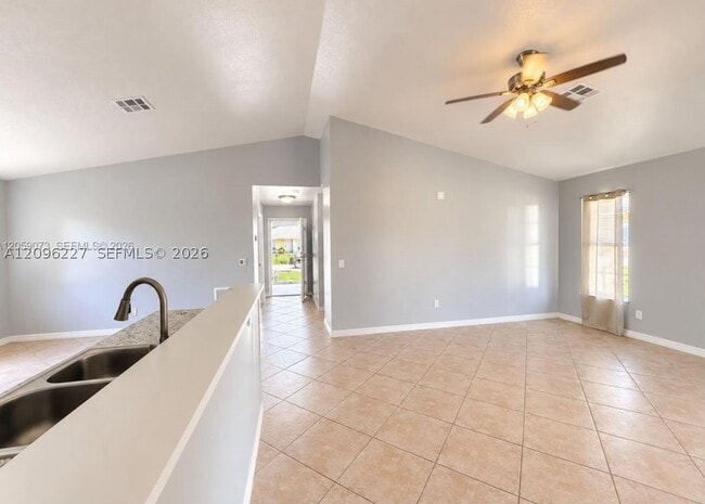 431 14th Pl SW