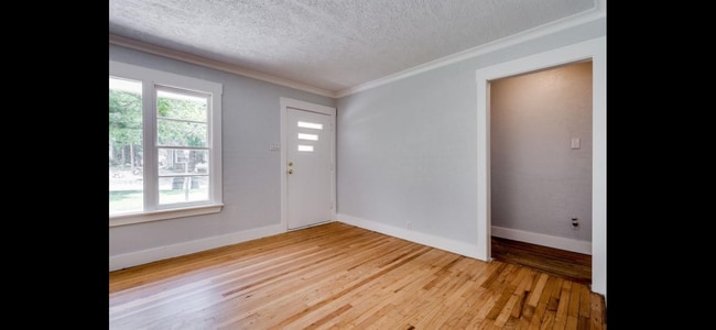 Photo - 702 W Brockett St Unit 702