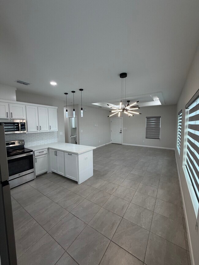 3524 S Dominique Dr Unit 3