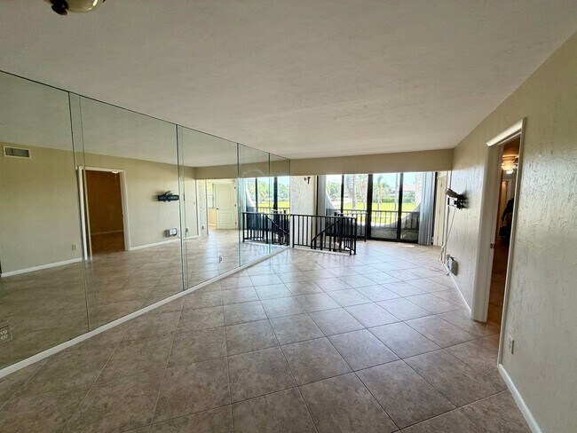 1024 Anglers Cove