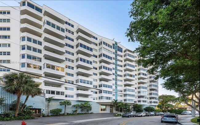 Building Photo - 333 Sunset Dr Unit #108 Rental