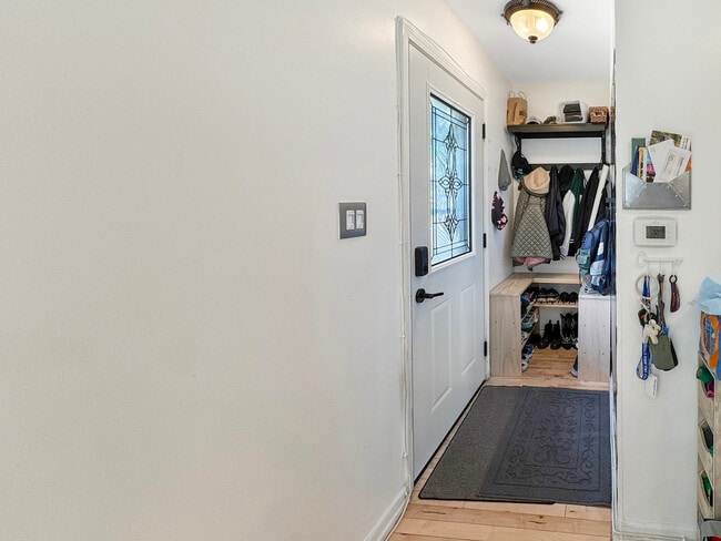 Photo - 204 Inverrary Ln