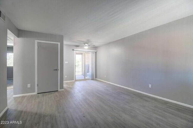 Photo - 2220 W Dora St Unit 214