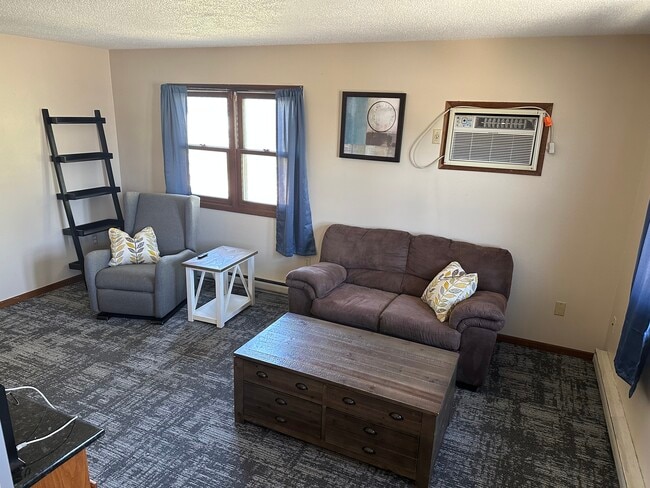 Photo - 910 11th Ave