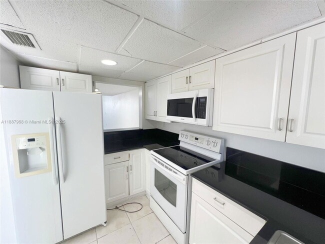 Photo - 3895 W 9th Way