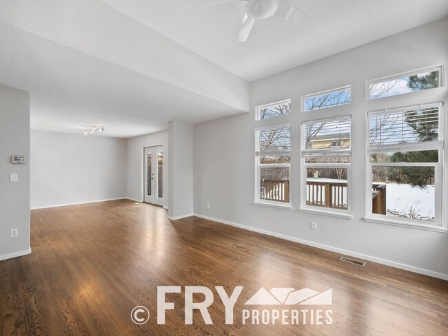 Photo - Great Townhome Near the Foothills