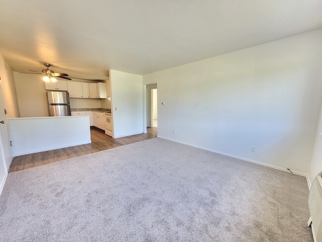 205 Marian Pkwy