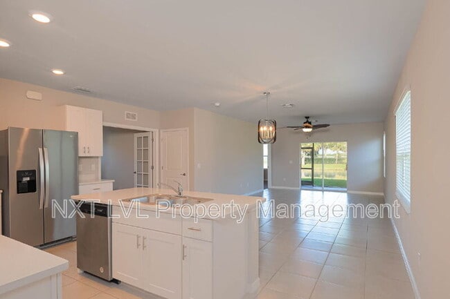 Photo - 18517 Cronin Sand Ln