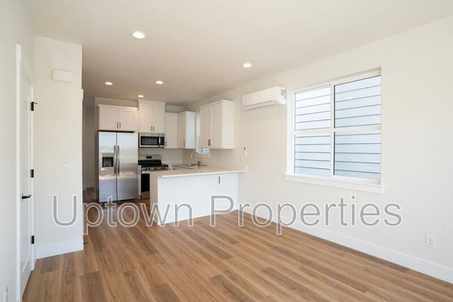 Photo - 7766 SW Bonita Rd