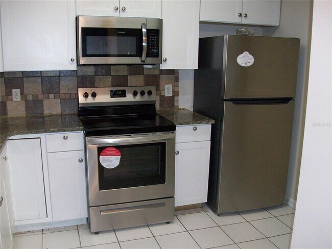 Photo - 495 Las Cortes Ln Unit 105