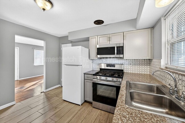 Photo - 4036 Dunnica Ave