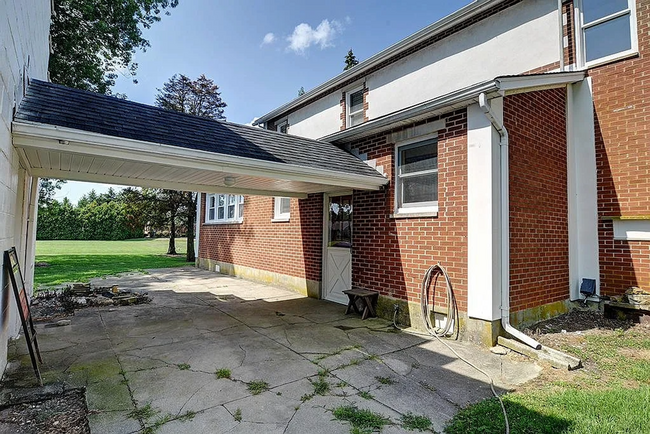 Photo - Renovated Farmhouse on Over 2 Acres – Waynesville Schools